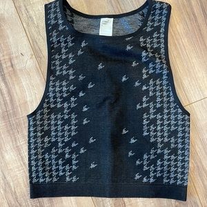 Fabletics Workout Top (NWOT)